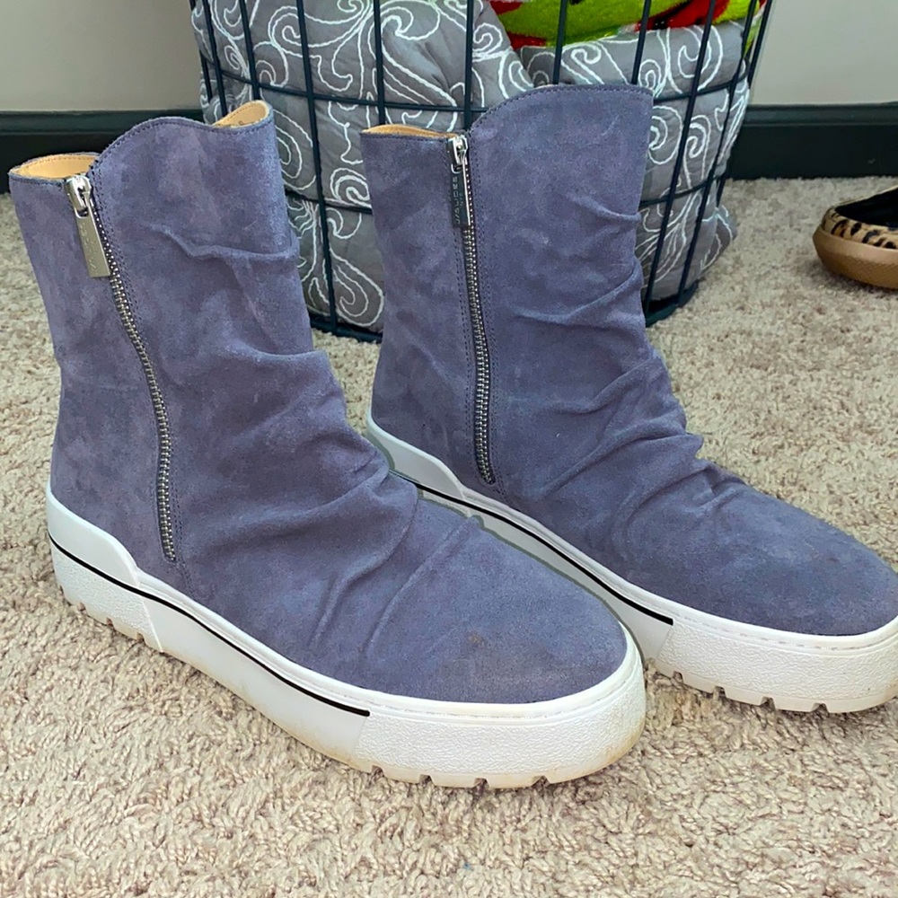 NILA Dark Grey Suede J Slides